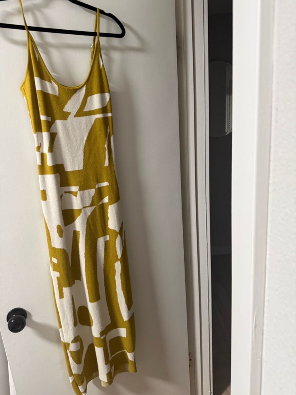 Women’s Strappy Abstract Print Maxi Dress - Mustard & White